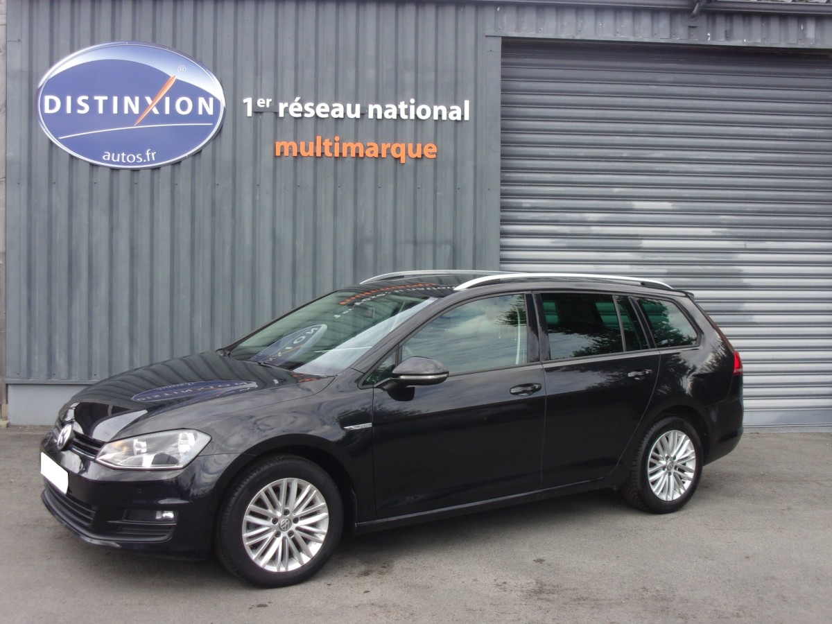 VOLKSWAGEN GOLF SW